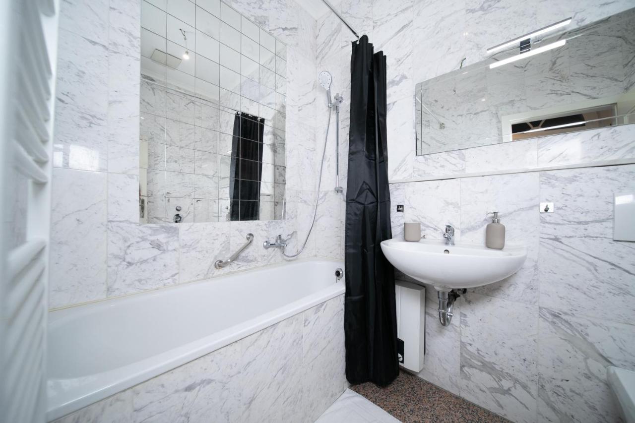 Favorite Stays - And - Appartement